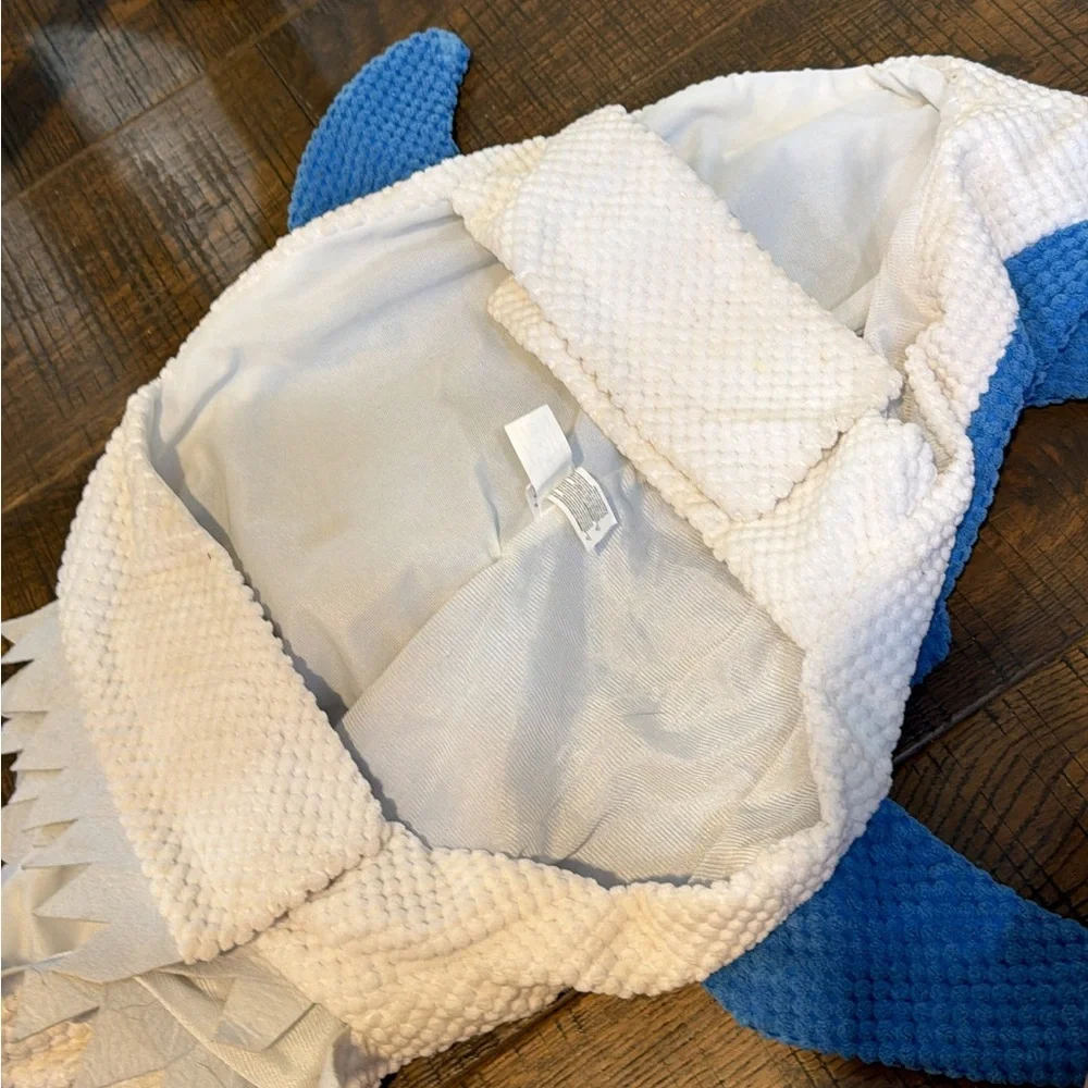 Royal Animals dog shark costume